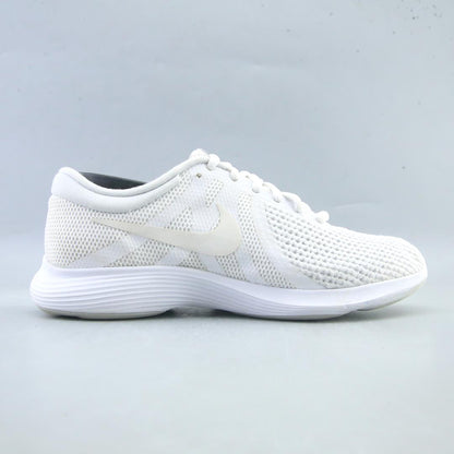 NIKE REVOLUTION 4