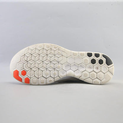 NIKE FREE 5.0