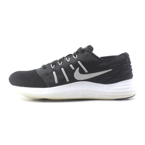 NIKE  LUNARSTELOS