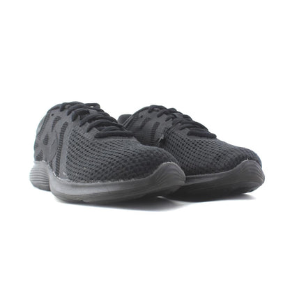 NIKE REVOLUTION 4