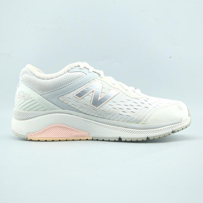 NEW BALANCE 847V4