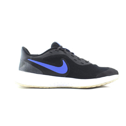 NIKE REVOLUTION 5