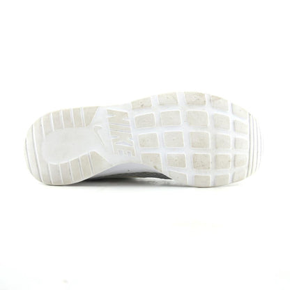 NIKE TANJUN