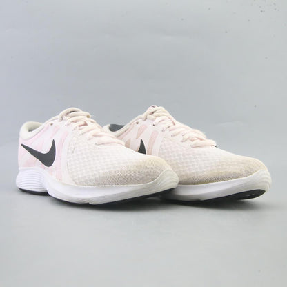 NIKE REVOLUTION 4