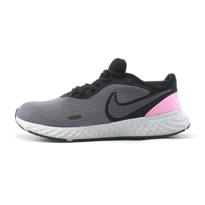 NIKE REVOLUTION 5