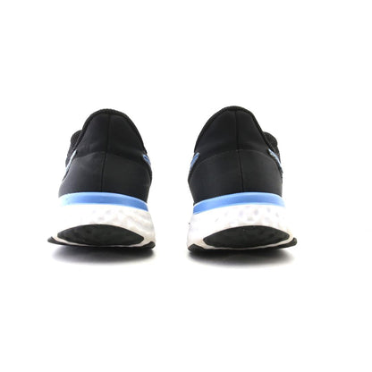 NIKE REVOLUTION 5