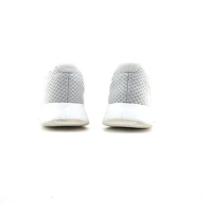 NIKE TANJUN