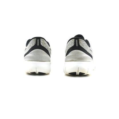 NIKE FREE RN