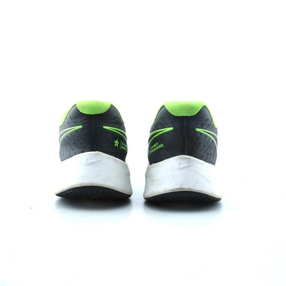 NIKE STAR RUNNER
