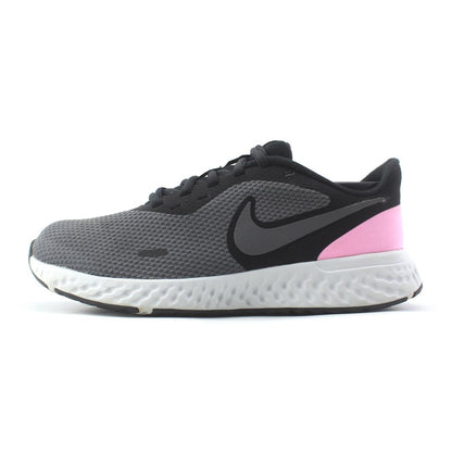 NIKE REVOLUTION 5