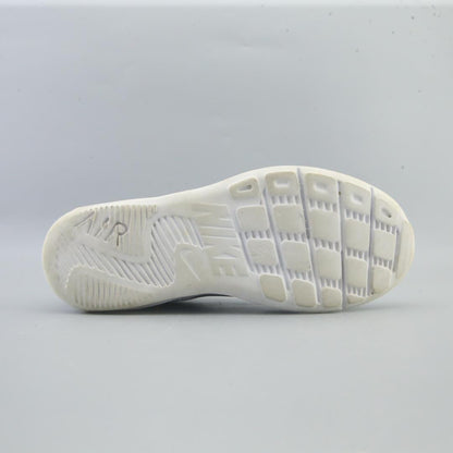 NIKE  AIR MAX OKETO