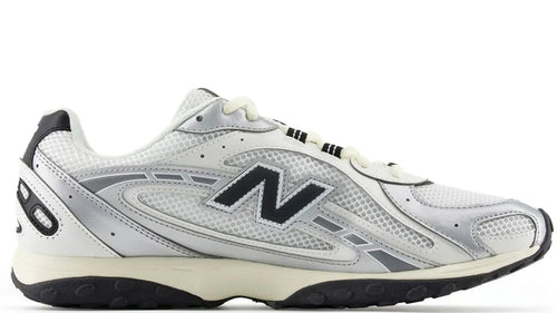 New Balance 204L Silver Metallic Black