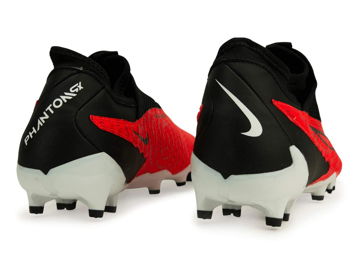 Nike Men's Phantom GX Academy DF FG/MG