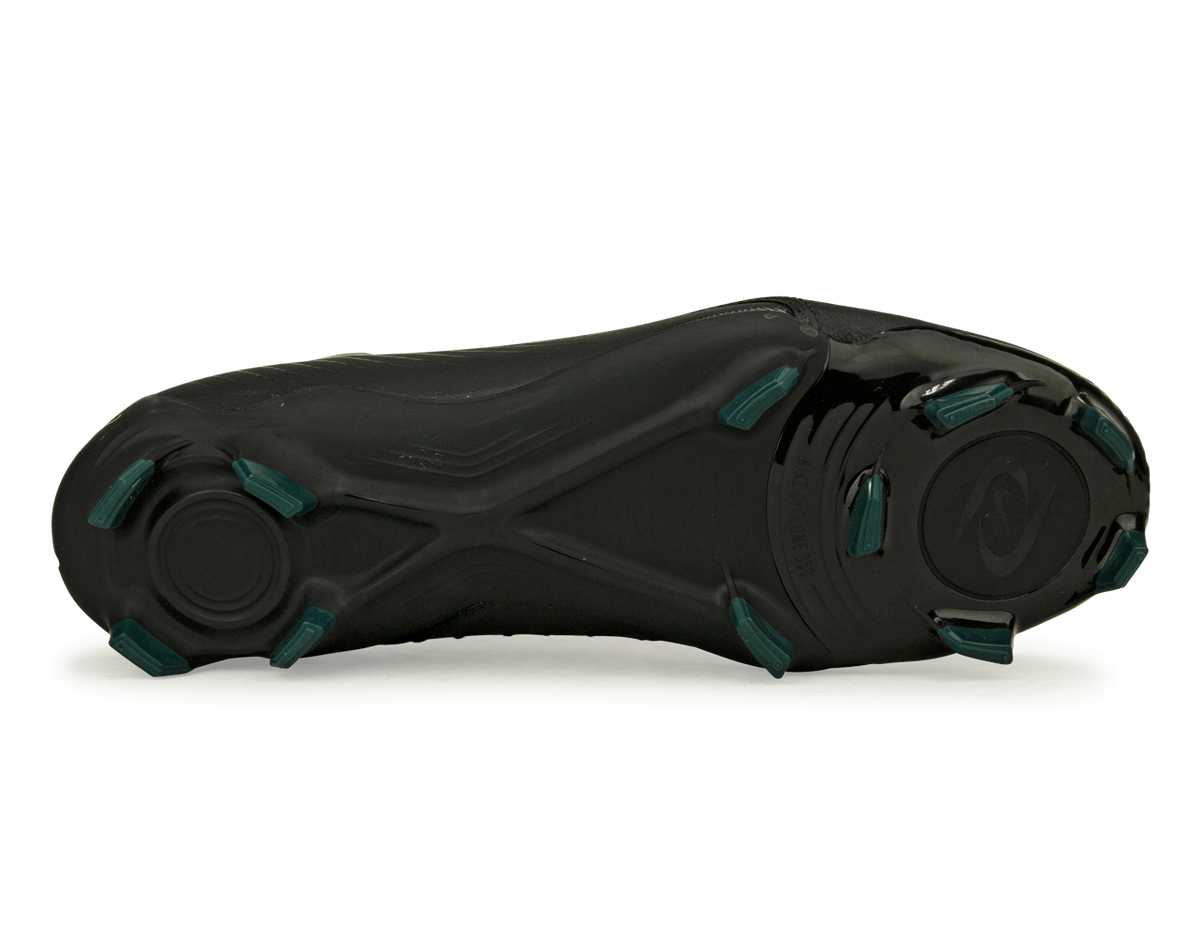 Nike Men's Phantom Luna II Academy FG/MG